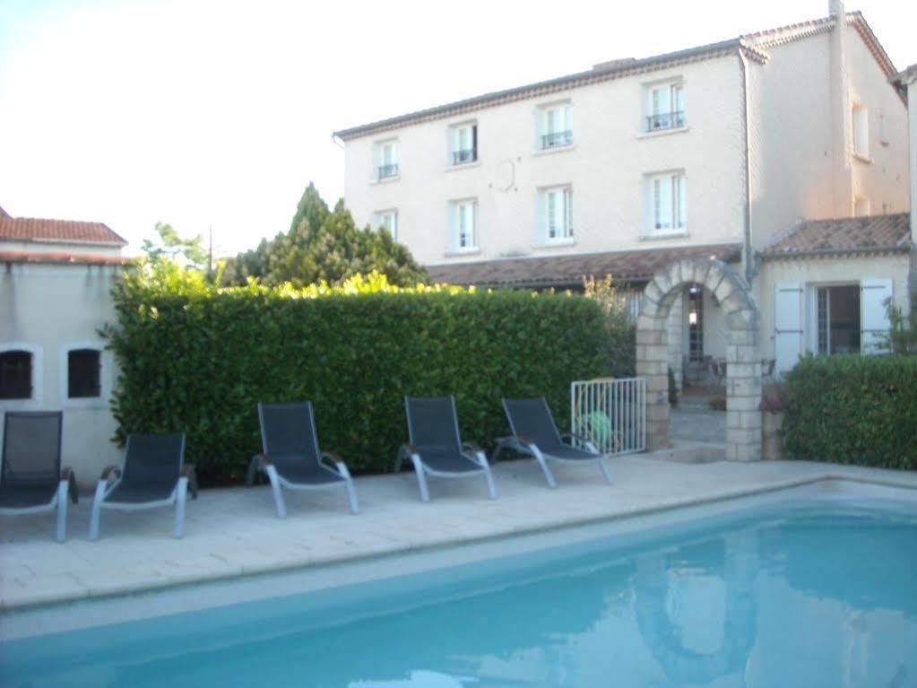 Hotel Ecusson Saint-Hilaire-de-Brethmas Extérieur photo